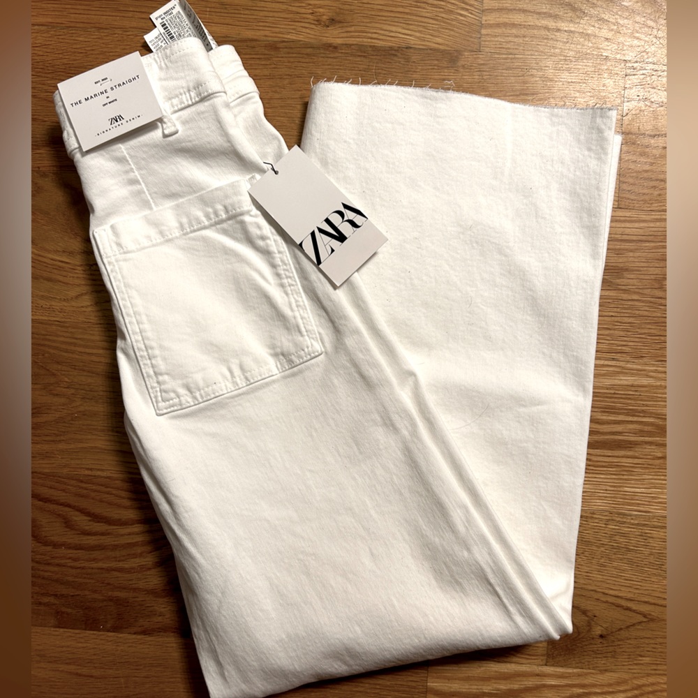 Zara NWT The Marine Straight off white denim jeans. Size 0 / EUR 32
